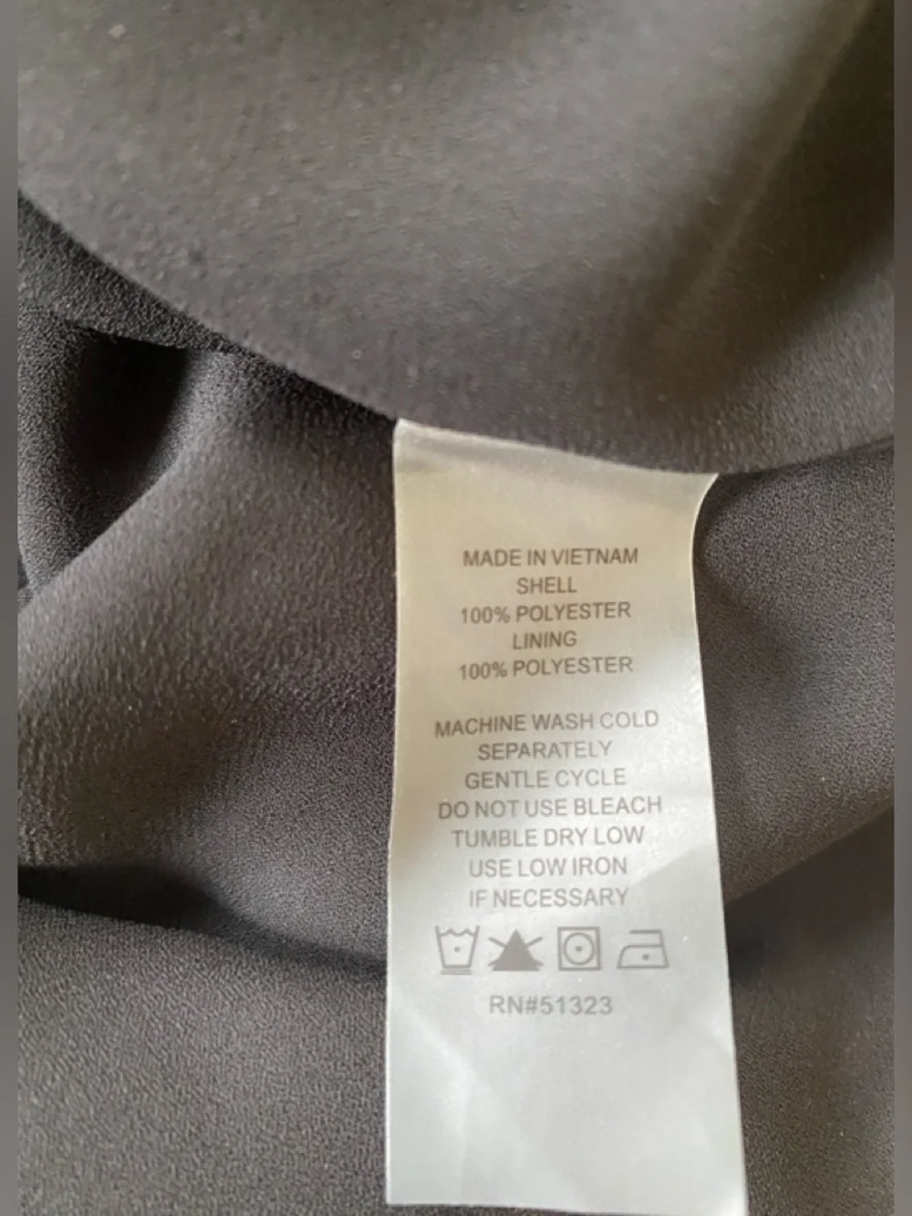 Vince Camuto Blouse (PM) - Picture 7 of 7